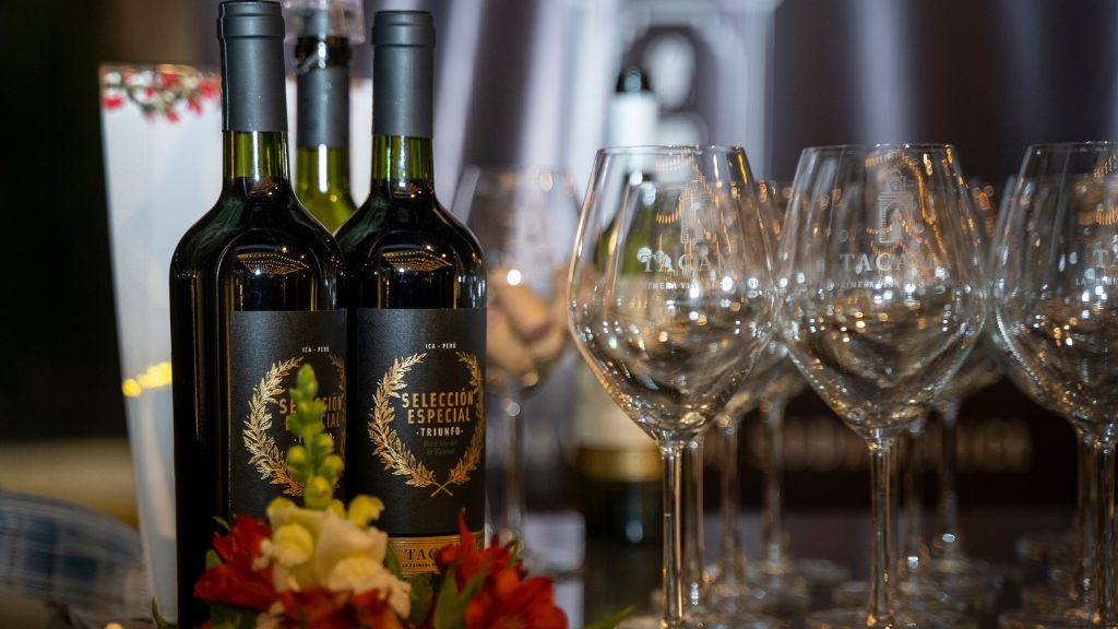 Cuando fuego encuentra vino Tacama 5 esenciales parrilla