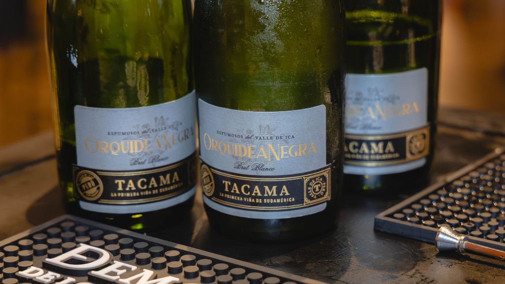 Orquídea Negra Brut: el espumoso peruano que eleva cualquier regalo