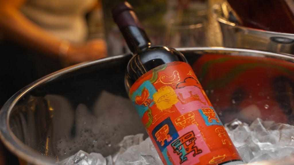 Vino tinto ideal para reuniones familiares en Fiestas Patrias